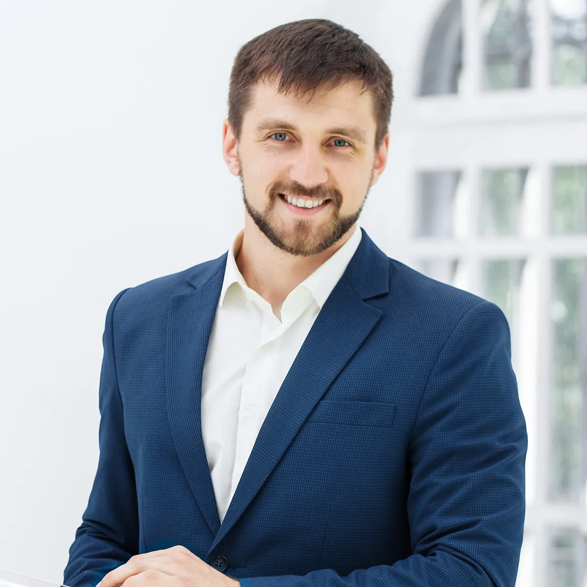 Dr. María Rodríguez